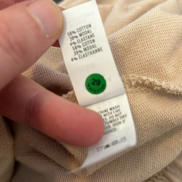 Offline by Aerie women’s cream color crop sweatshirt size large - Picture 9 of 9